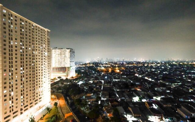 Classic 2BR Bassura City Apartment