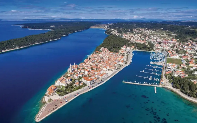 Awesome Home in Rab With Wifi and 1 Bedrooms