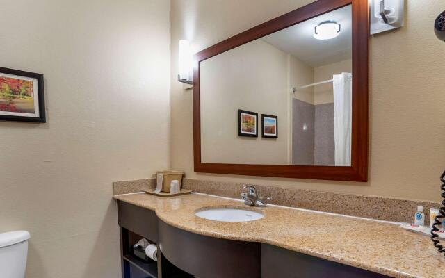 Comfort Inn & Suites Midway - Tallahassee West