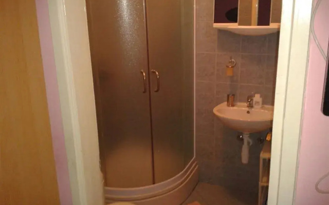 Anna Guesthouse
