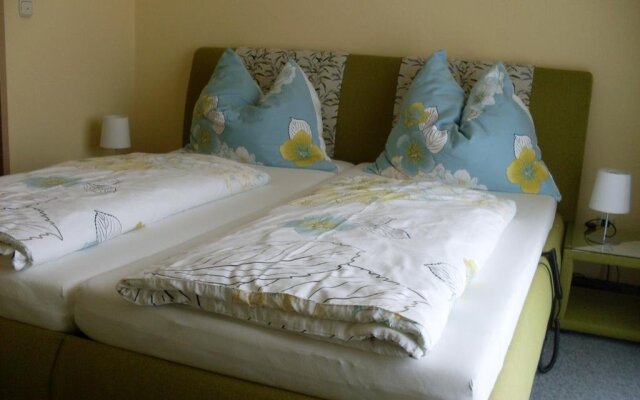 Gästehaus-Frühstückspension Wollautz