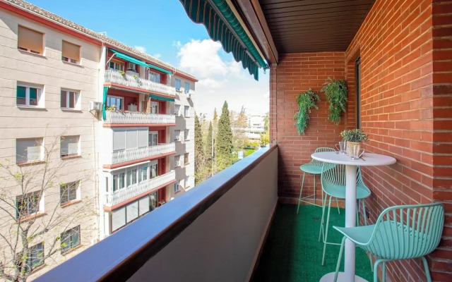 Unique Apt. With Parking in Granada. Fuente Nueva