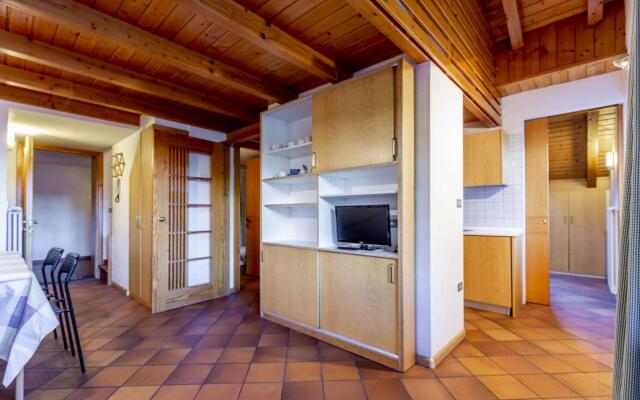 Four-room apartment for 6/7 people. (022113-AT-059536)-500 LOLLI 11