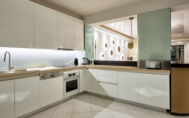 Elaia Luxury Residences