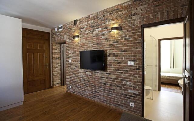 Apartment Poznan Matejki by Renters