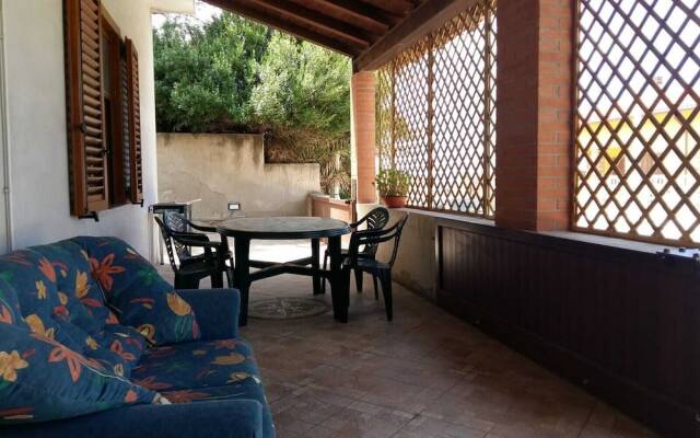 Air-conditioned Apartment 300 Meters From the sea