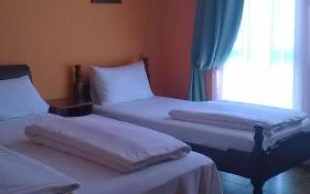 Hotel Lovcen