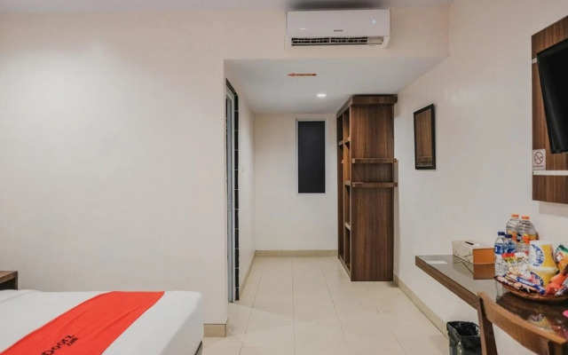 RedDoorz Premium @ Dna Fun Zone Pekanbaru