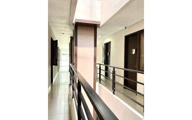 Behomy Corner 8 Lippo Karawaci