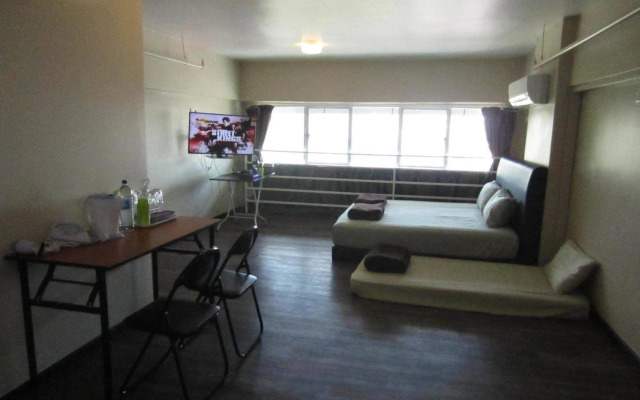 The CEO Duplex SOHO Suite