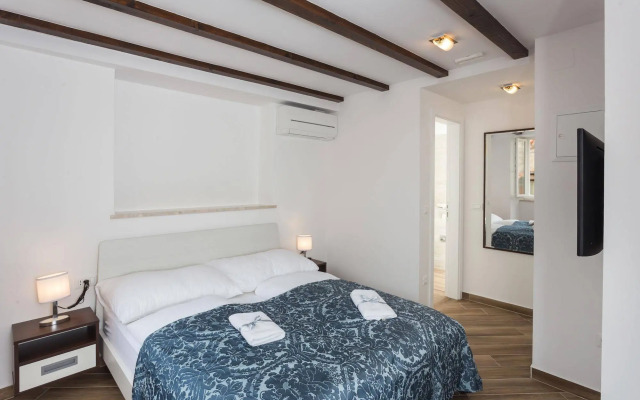 Apartment & Rooms Verdi