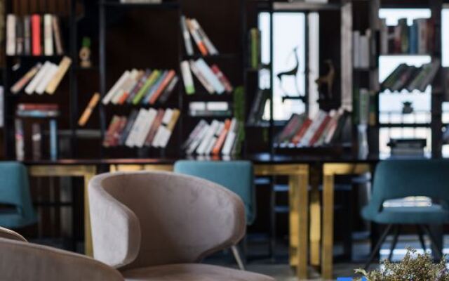 CNHOL Hotel (Shenzhen Bao'an Shiyan)