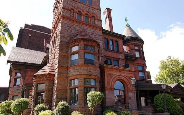Staybridge Suites Hamilton