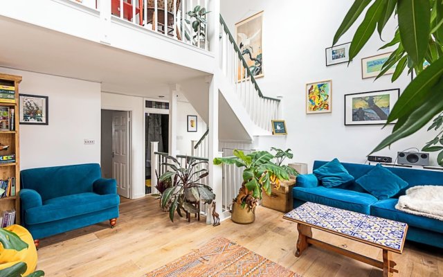 Quirky, Spacious House in the Heart of Hackney