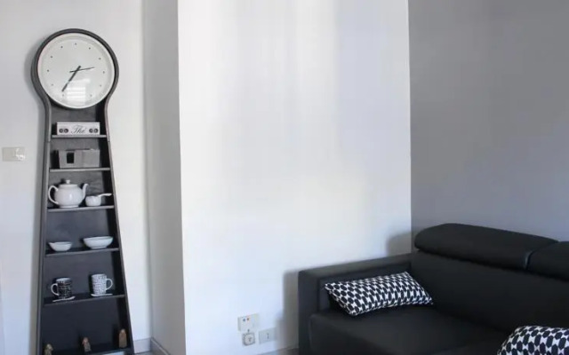 Apartment LED - Enzos Place