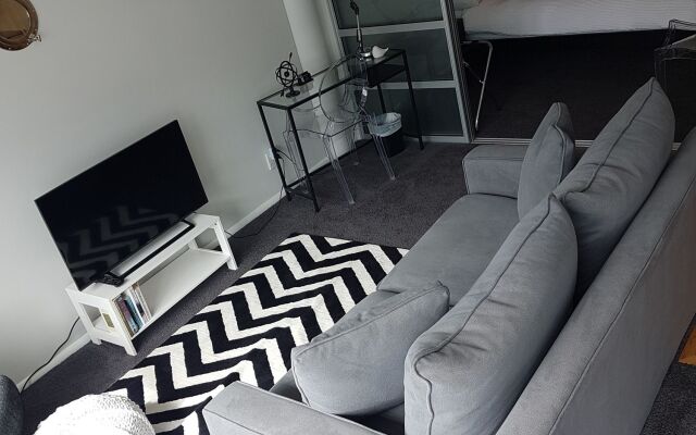 Princes Wharf Boutique Apartment