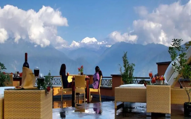 The Chumbi Mountain Retreat