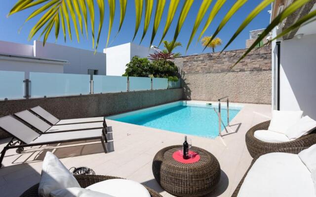 Luxury Villa BKM in Playa del Duque
