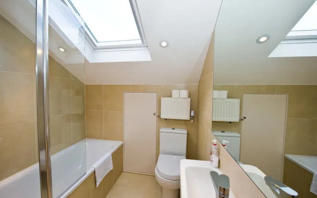 London4Less West Kensington Apartments