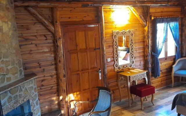 Antalya Bodrum Kayası Dağ Oteli