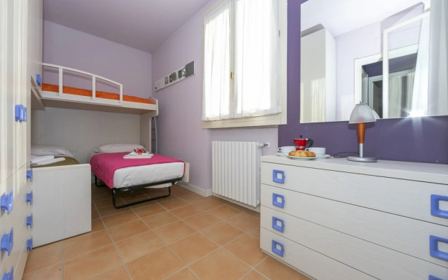 Porto Letizia Tulipano 6