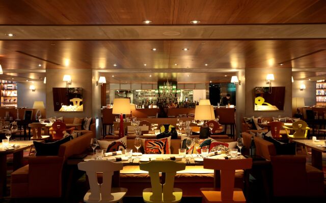 S Hotel Designed by Philippe Starck (Quarantine Hotel)