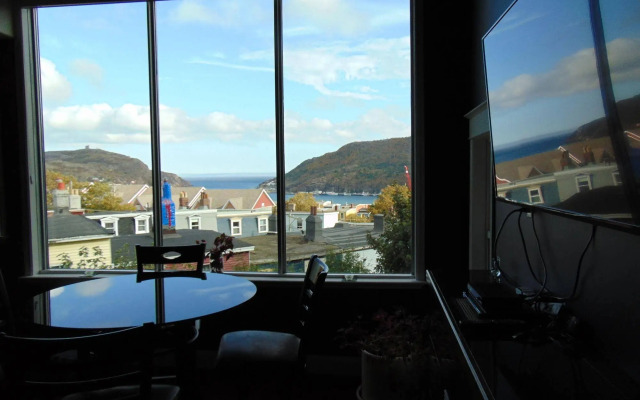 Downtown Executive Suites - Queens Road