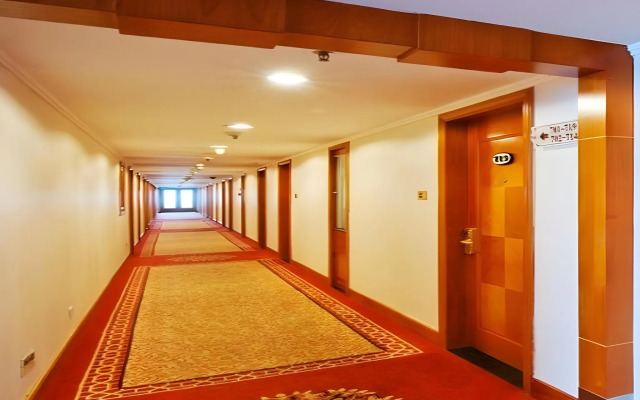 Quanzhou Overseas Chinese Hotel