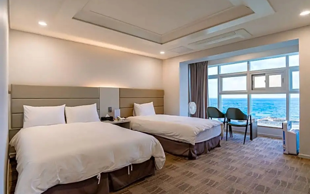 Cocoon Tourist Hotel Aewol Jeju