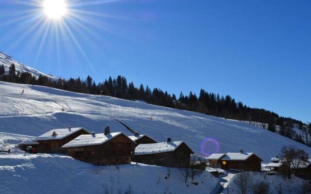 Appartement Le Grand-Bornand, 2 pièces, 6 personnes - FR-1-241-16