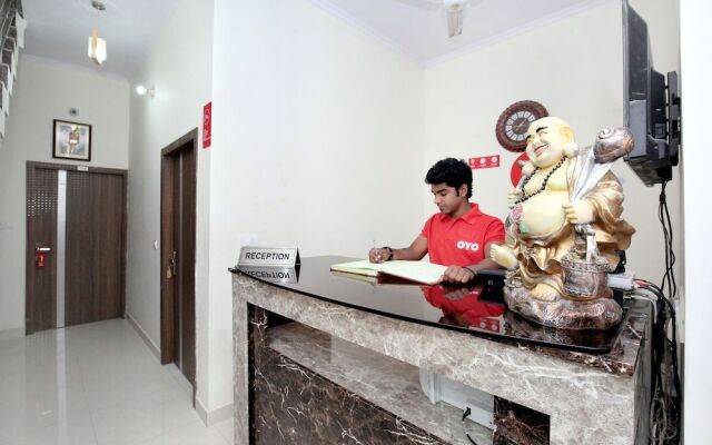 OYO 10075 Hotel Kaydee