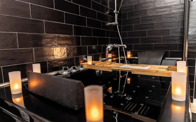 Appart Hotel GLAM88 Suites SPA et SAUNA