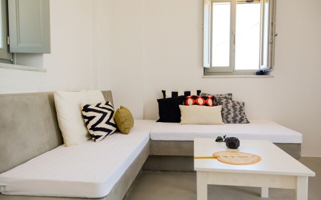 Antiparos Homes