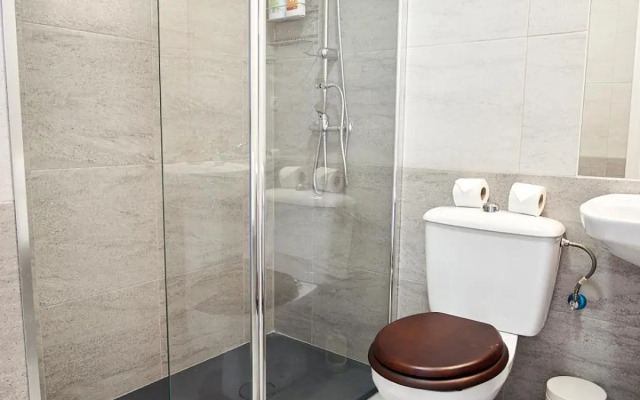 San Jacinto Triana Suite by Valcambre