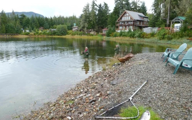 Alaska's Bed Breakfast and Canoe