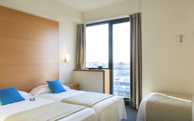 B&B HOTEL Pisa Airport