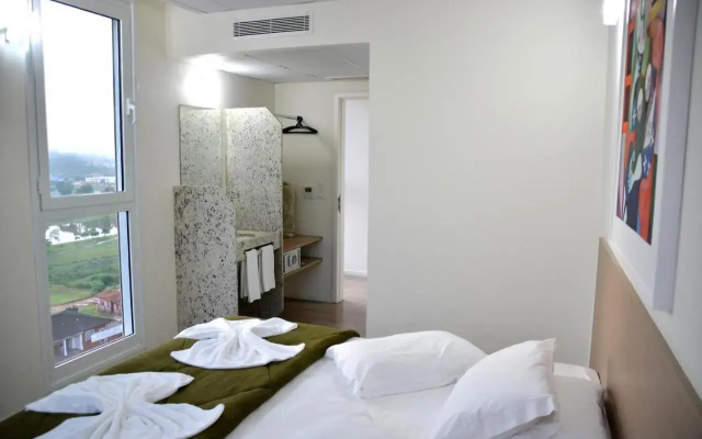 Hotel Buganville Express
