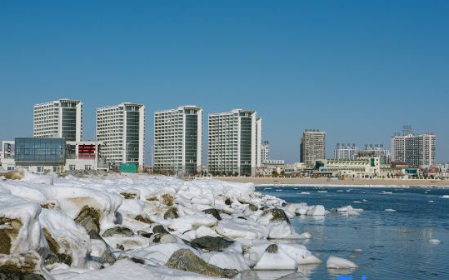 Qinhuangdao Yitu Jinhai'an Scenic Hotel (Nandaihe Xianluo Island)