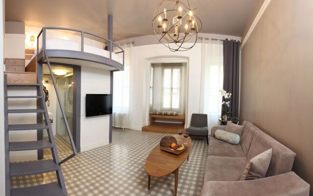 Ada Homes Hotel