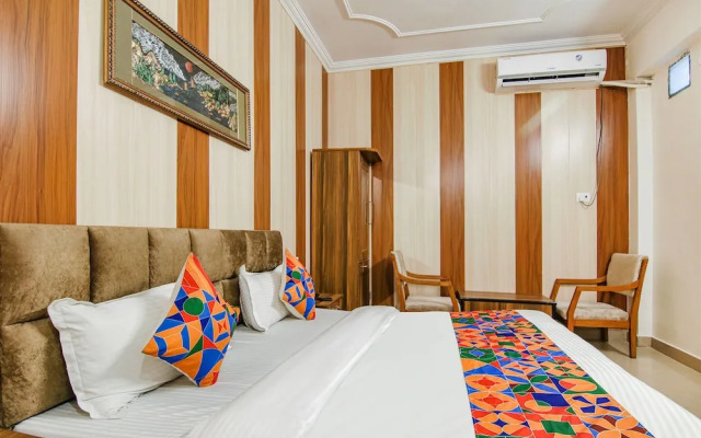 FabExpress Vistara Grand