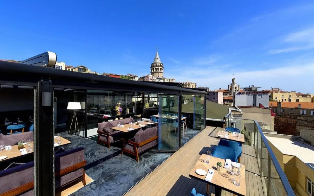 Walton Hotels Galata