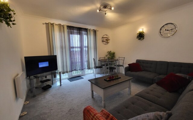 Captivating 2-bed Apartment in Southend-on-sea