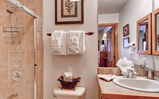 Riverbend Lodge by Wyndham Vacation Rentals