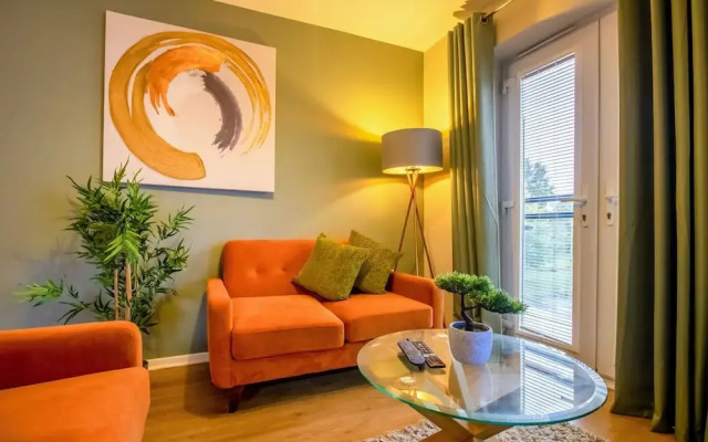 Host Stay Somerset Walk