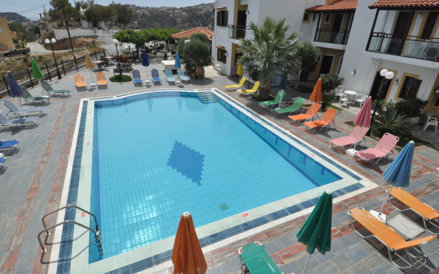 Pennystella Apartments