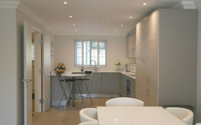 Westhampnett House , Chichester 492113