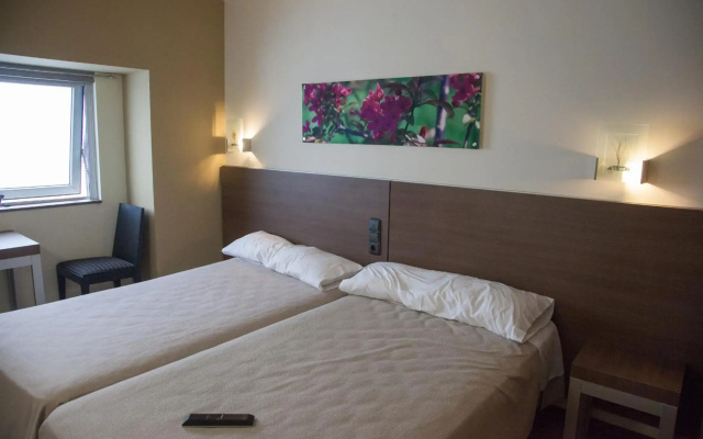 Hotel Izelai