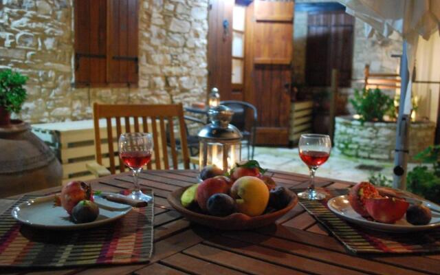 Vavla Rustic Retreat