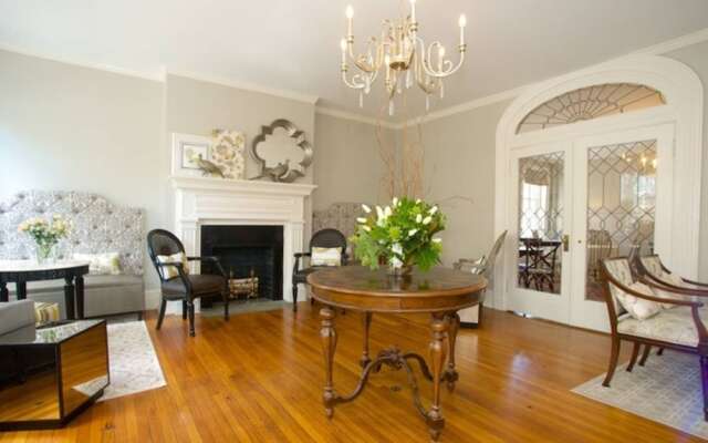 Dinsmore Boutique Inn