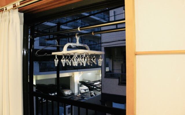 YUYU House - Imazado KiKi